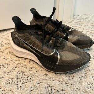 Nike black sneakers size 6